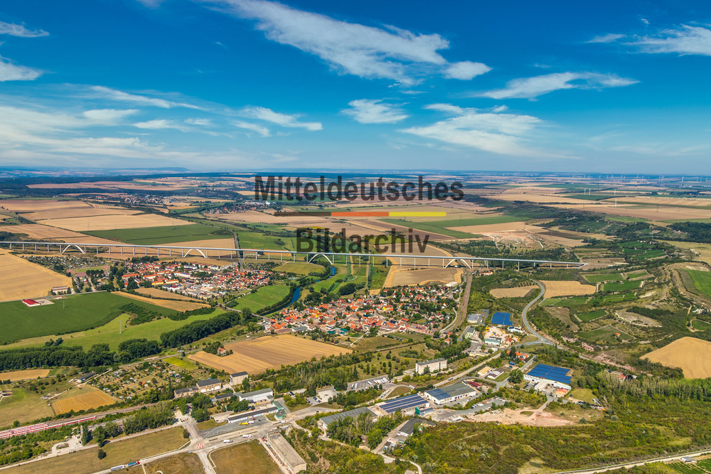Brücke hinter Querfurt-8425 | Querfurt - Realisiert mit Pictrs.com