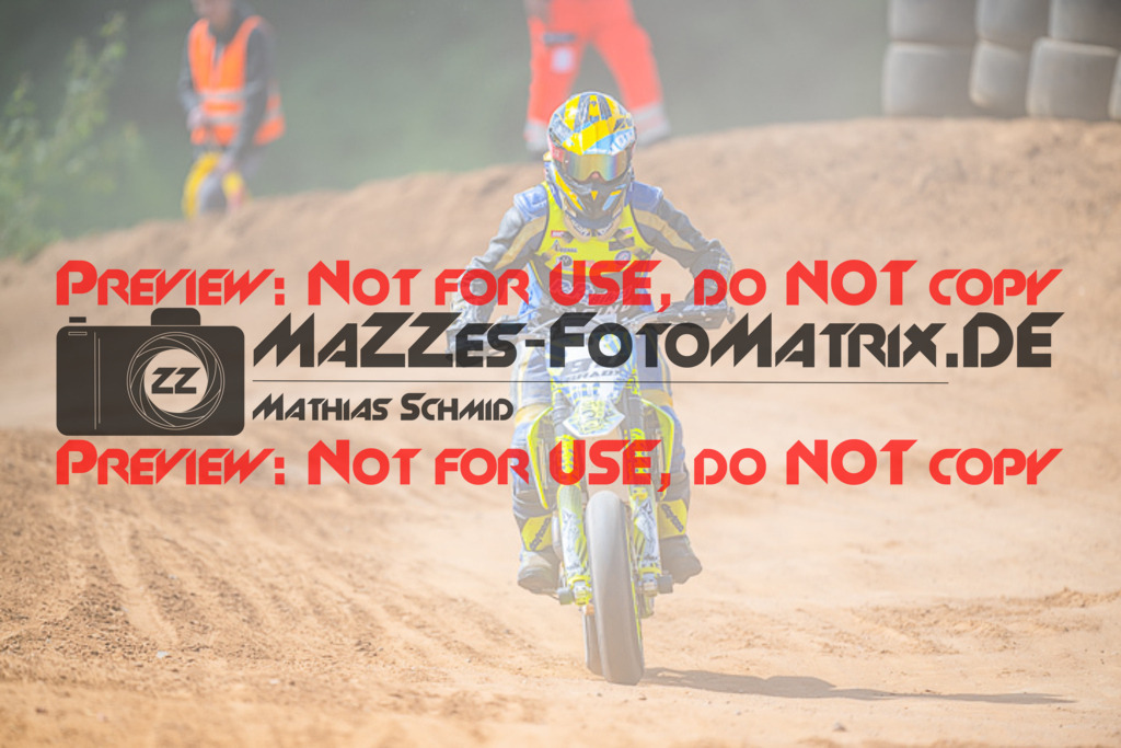 MaZZes_FotoMatrix_220529_6183 | Fotograf Mathias Schmid
Sportfotograf,
Eventfotograf,
Hochzeitsfotograf,
Portraitfotograf