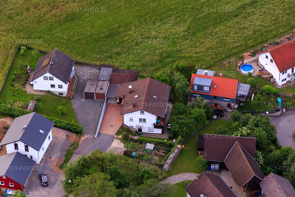 Luftbild: Brombacher Straße im Ortsteil Brombach in Eberbach im Bundesland Baden-Württemberg in Deutschland. Foto: IMG_089458.jpg vom 10.06.2016 durch Werner Riehm/FLY-FOTO.de