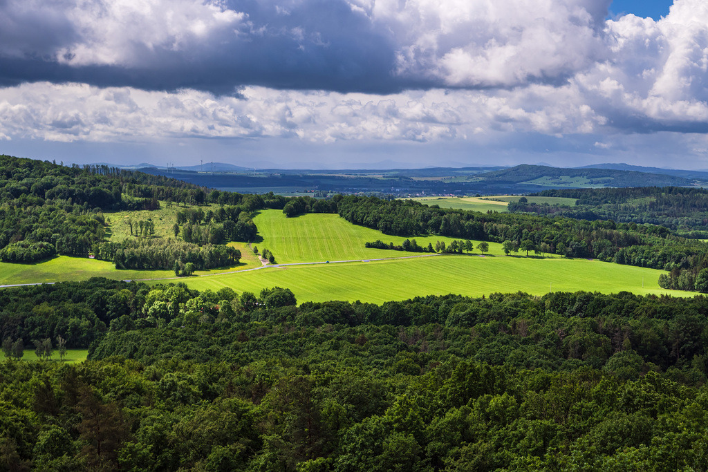 Blick von den Königshainer Bergen auf die Landschaft bei Görlitz | Blick von den Königshainer Bergen auf die Landschaft bei Görlitz.