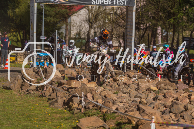 JHF.ECHT.4h.Samstag328 | jennyhubatsch-endurofotografie