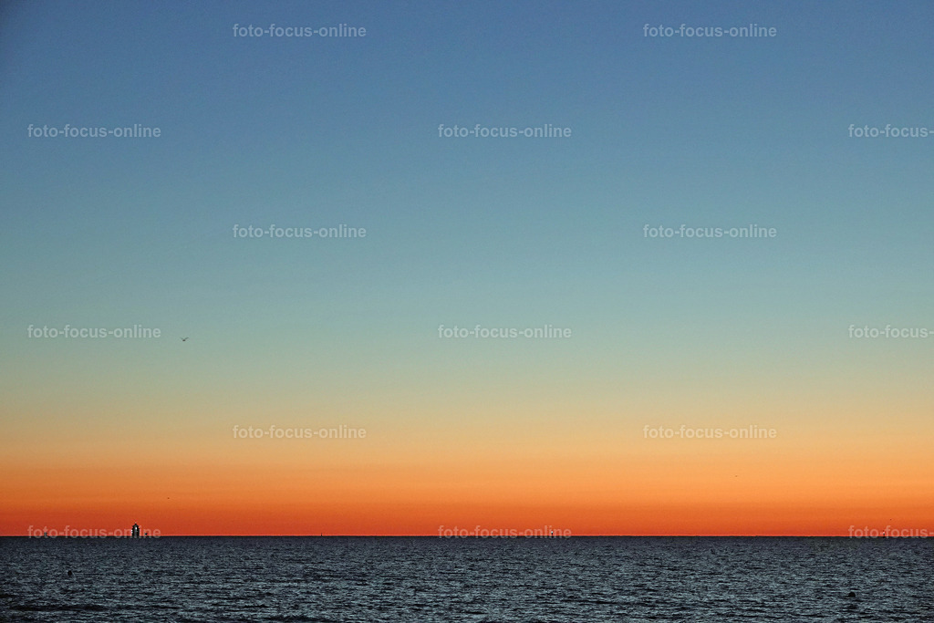 Daybreak in the Bay of Lübeck | foto-focus-online