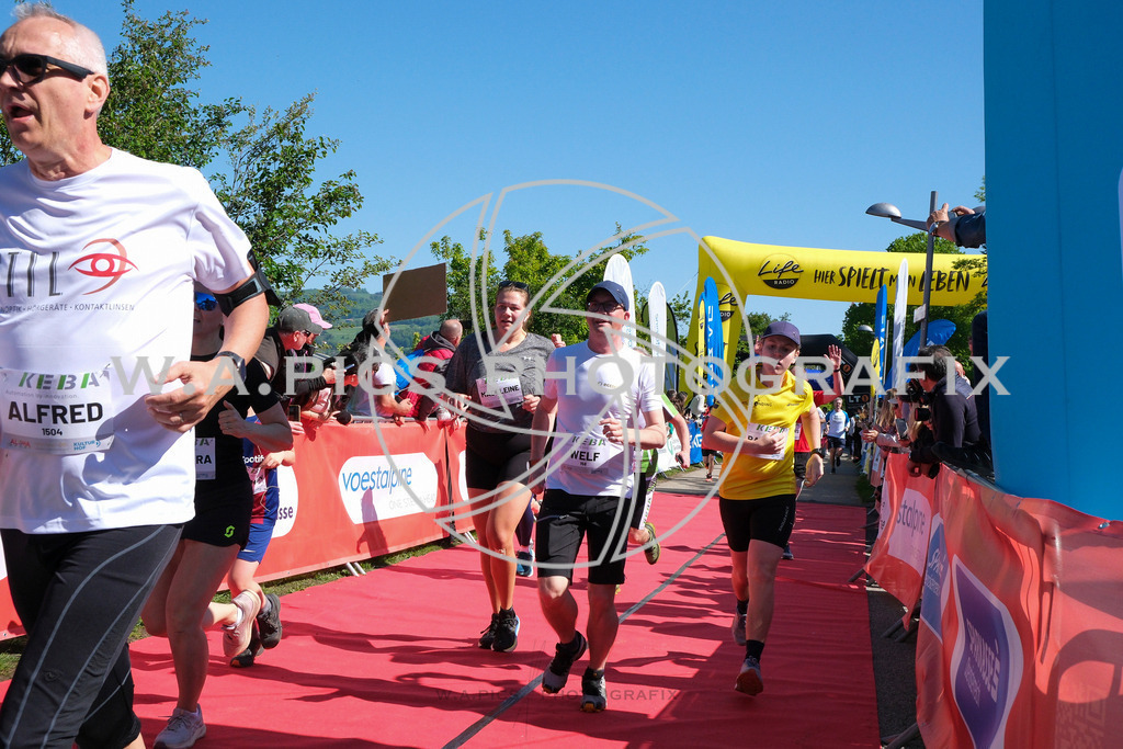 ..... | LINZ,AUSTRIA,27.April 24, Int. 3 Brückenlauf Linz  , Image shows: Photo: WAPICS / Michael ring