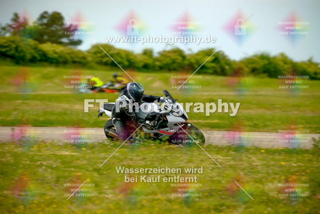 _MOT1293 | Hier findet Ihr Bilder von Touristenfahrten auf der Nürburgring Nordschleife oder von anderen Veranstaltungen die ich besucht habe. Viel Spass beim Durch Schauen 