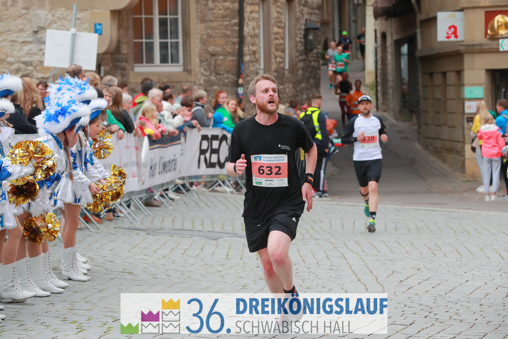 VR Bank Hauptlauf 10km | 3königslauf 2022 VR Bank Hauptlauf - Realisiert mit Pictrs.com