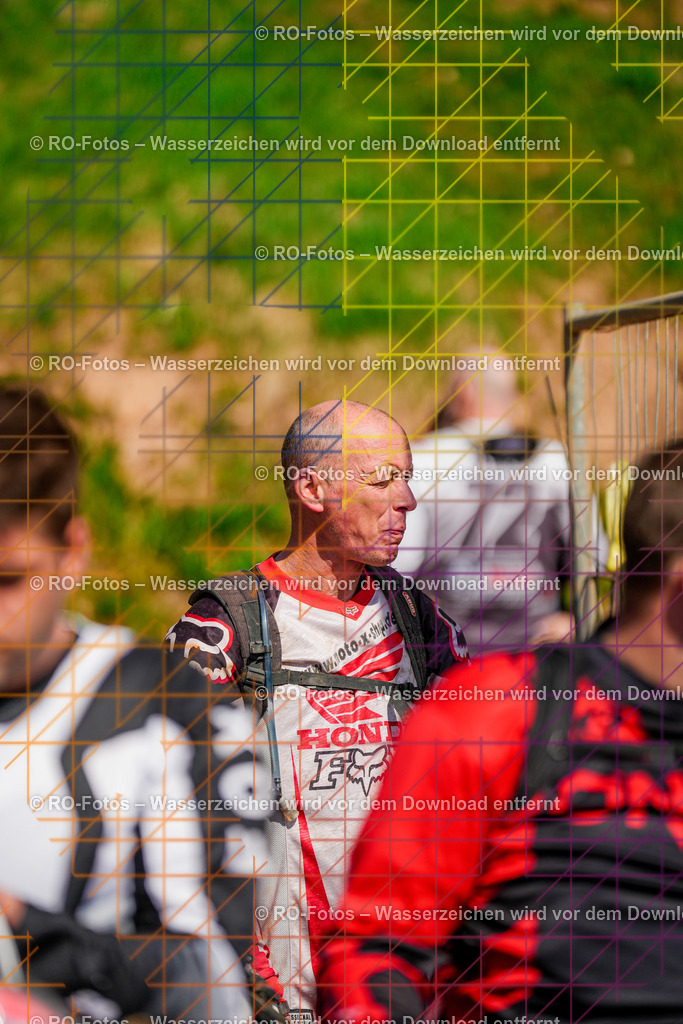 2 Lauf Mernes-41 | Sportfotografie von RO-Fotos: Motorsport, Motocross, Enduro, Laufveranstaltungen und Triathlon. Professionelle Fotos von Sportlern und Events. - Realisiert mit Pictrs.com