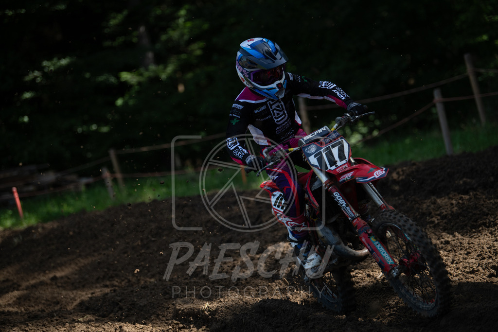 85 er (90) | Paeschuphoto Shop - Wer nicht sucht der auch nicht findet.Ob Motocrossbilder oder von einem besuchtem Spiel, Hauptsache Action. - Realisiert mit Pictrs.com