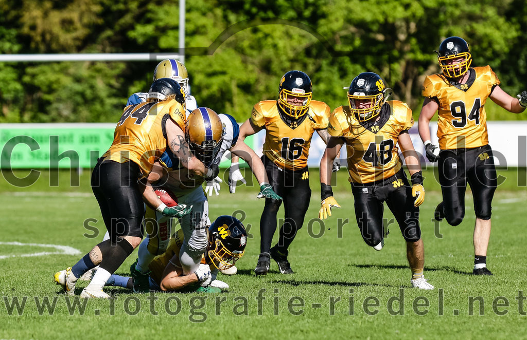 2022-05-14_093_Erding_Bulls_gegen_Munich_Cowboys_2 | Erding, Deutschland, 14.05.2022:
Fußball, Regionalliga 2022, 3. Spieltag, Erding Bulls gegen Munich Cowboys 2, Endergebnis: 20:30

Maximilian Stacke (Erding Bulls, #80)

Foto: Christian Riedel / fotografie-riedel.net