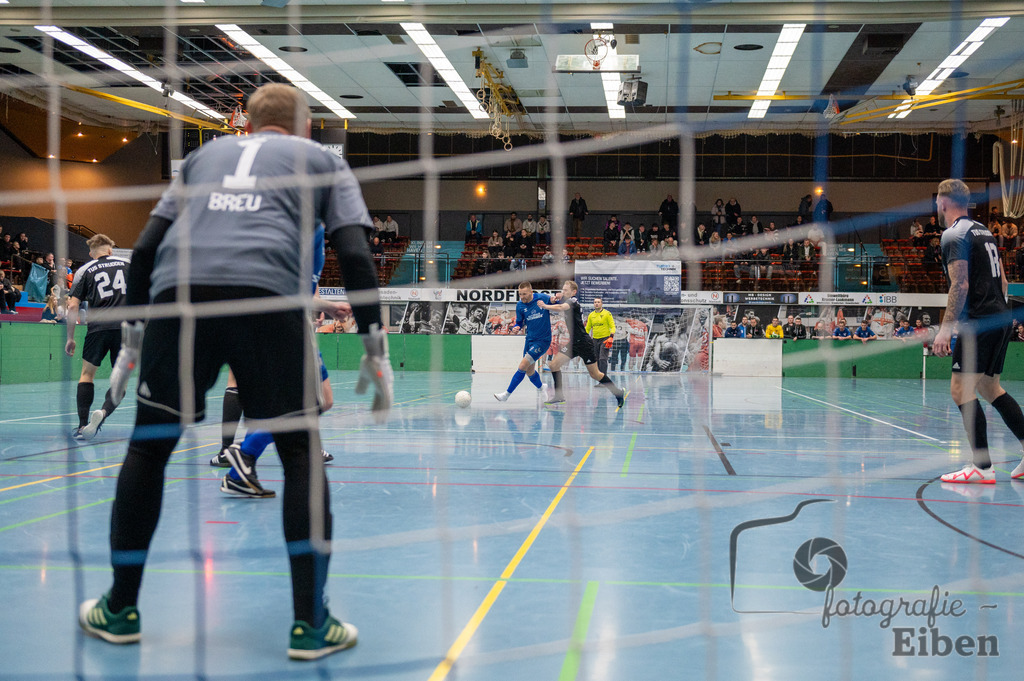 Energy Cup Wilhelmshaven Endrunde | Energy Cup Wilhelmshaven Endrunde am 06.01.2024; in Wilhelmshaven (Nordfrost-Arena), Photo: Philip Eiben 2023 - Realisiert mit Pictrs.com