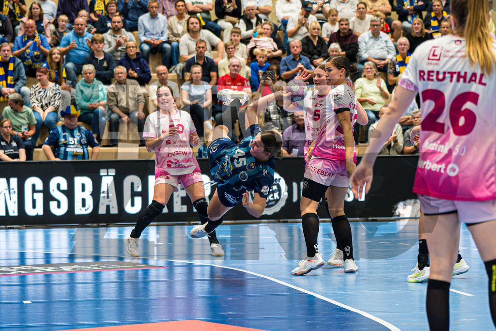 Handball I Frauen I Saison 2026-2027 I Bundesliga I Buxtehuder SV - HSG Bensheim-Auerbach | CONTRAST ZERØ MEDIA - Realisiert mit Pictrs.com