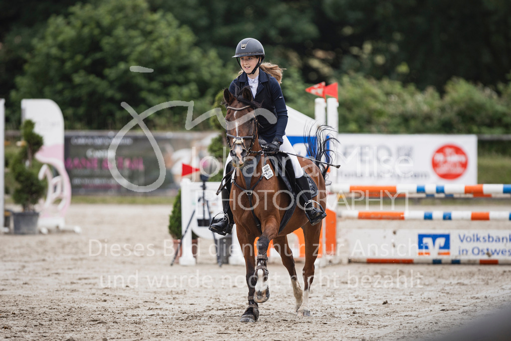 250627_PfSpTa_Stil-A1-212 | Deine schönsten Turniermomente als professionelle Fotos! Entdecke hochwertige Pferdesport-Fotografie im Online-Shop. Jetzt Fotos finden & bestellen!