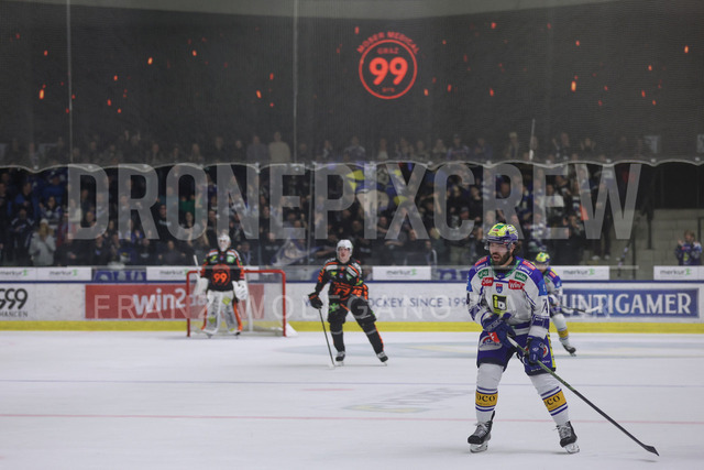 Moser Medical Graz 99ers vs EC iDM Wärmepumpen VSV – Ice Hockey    | Graz, Austria, 27.FEB.26 - ICE HOCKEY - ICE Hockey League, Graz 99ers vs Villacher SV. The image shows game action.     