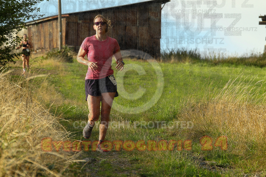 250801_1906_EV4_8041 | Sportfotografie im Rhein-Sieg Kreis, Köln, Bonn, NRW, Rheinland Pfalz, Hessen, etc. Unser Tätigkeitsfeld umfasst den Laufsport vom Volkslauf über den Marathon, Duathlon, Triathon bis zum Ultralauf wie Kölnpfad Ultra oder Schindertrail.