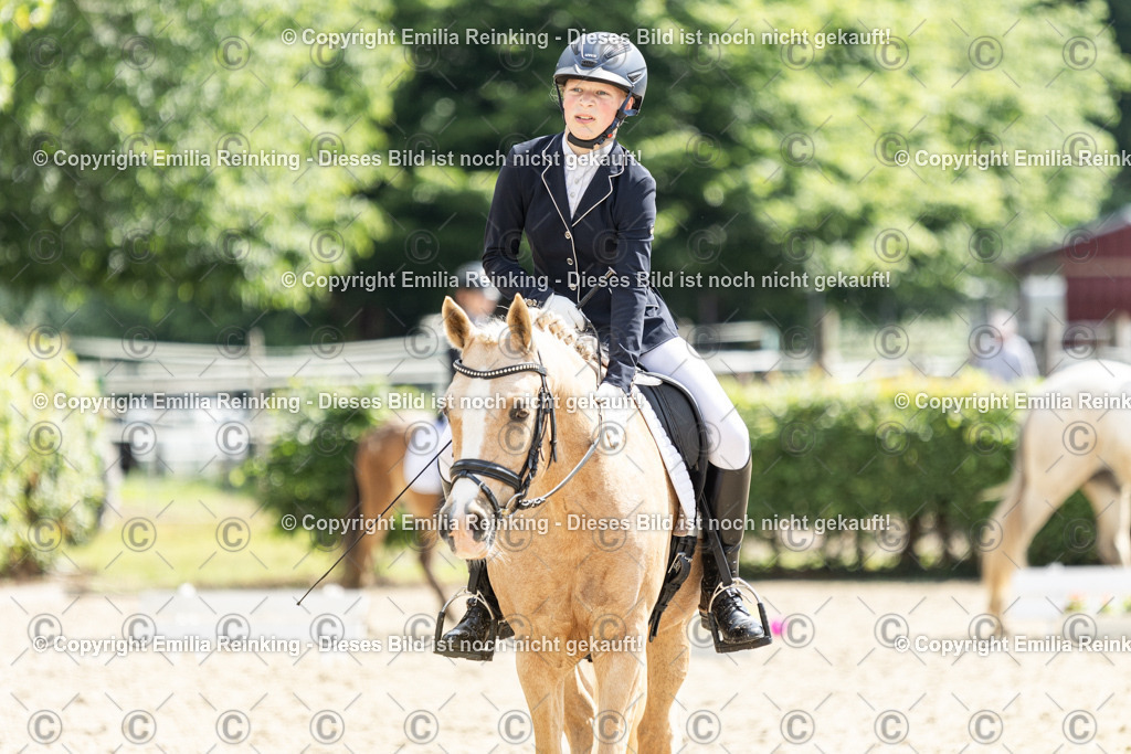 CL5A6630 | Emilia Reinking Fotografie - Realisiert mit Pictrs.com