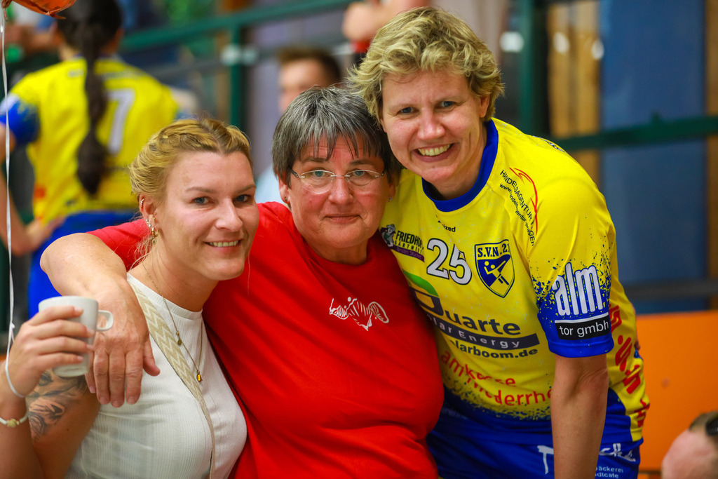 SVN_BorkenII_100525_206 | Bildergalerie von Sport-Ereignissen aber auch von weiteren spannenden Dingen - nicht nur vom Niederrhein. In Anlehnung an den bekannten Spruch von Hanns Dieter Hüsch heißt das Motto: "Niederrhein ist überall".  - Realisiert mit Pictrs.com