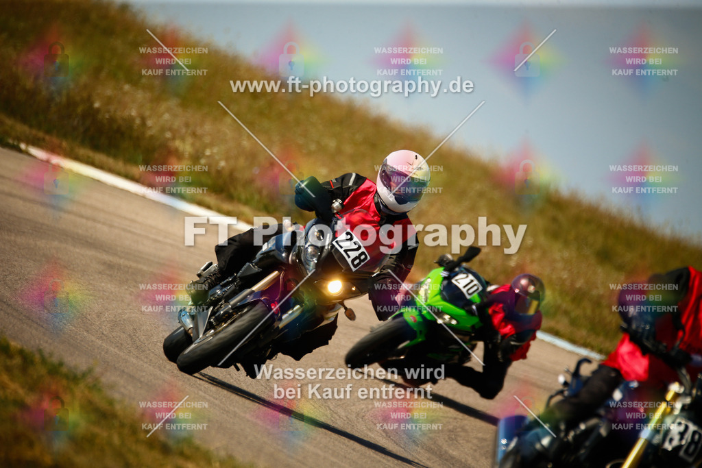 _MOT9484 | Hier findet Ihr Bilder von Touristenfahrten auf der Nürburgring Nordschleife oder von anderen Veranstaltungen die ich besucht habe. Viel Spass beim Durch Schauen 