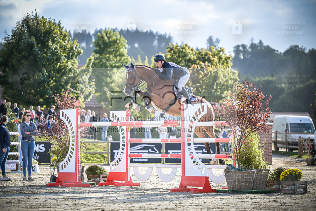 DOS_0691 | Entdecke hochwertige Reitturnierfotos von Foto Oger. Professionell, emotional und authentisch – jetzt Lieblingsmomente im Shop bestellen. - Realisiert mit Pictrs.com
