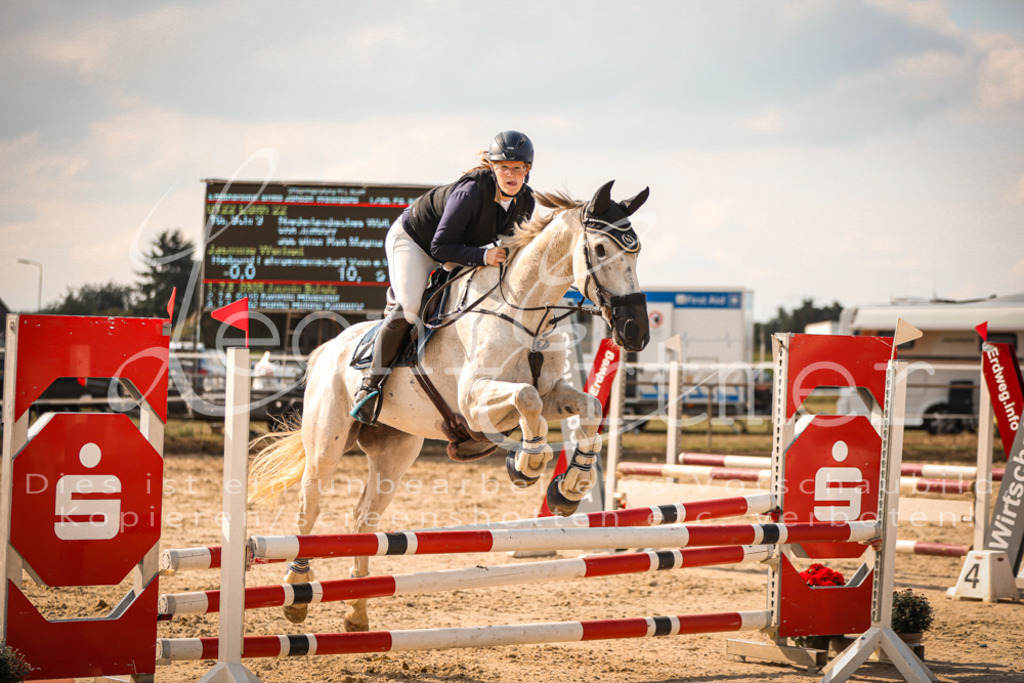 01.FrSpE00180 | Leoni Ertmer Photography - Realisiert mit Pictrs.com