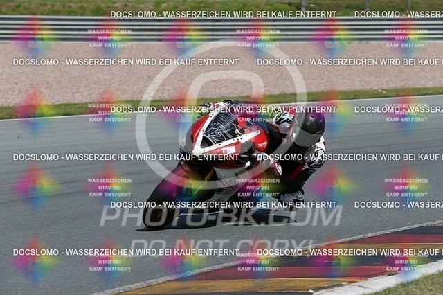 2016-07-01-PBK-3128 | Sportfotografie; SlowMotion; Video; Rennstrecke; Hafeneger; RSE; Speer; Trackday; Motorsportarena; Hockenheimring; Brno; Most; Barcelona; Valencia, Benny; Kaetzmer;