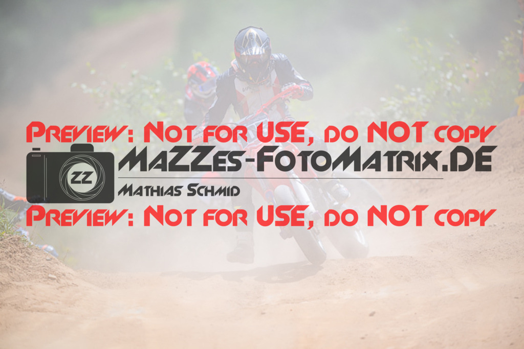 MaZZes_FotoMatrix_220529_7892 | Fotograf Mathias Schmid
Sportfotograf,
Eventfotograf,
Hochzeitsfotograf,
Portraitfotograf