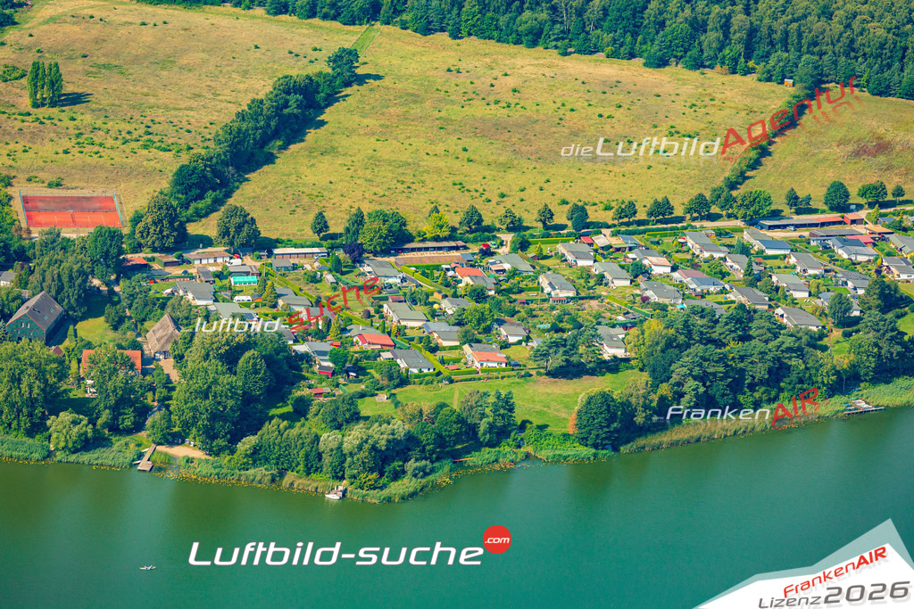 Nakenstorf Zurow Bild- Das Luftbild wurde 2025 vom UL-Flugzeug heraus erstellt ( keine Drohne bzw. Drohnenaufnahme ) - Hochauflösende Luftaufnahme -Nicht vergleichbar mit Google Maps oder Satelittenbilder- Die Geschenkidee !Mit Lizenz und Bildrechte bestellbar - CC