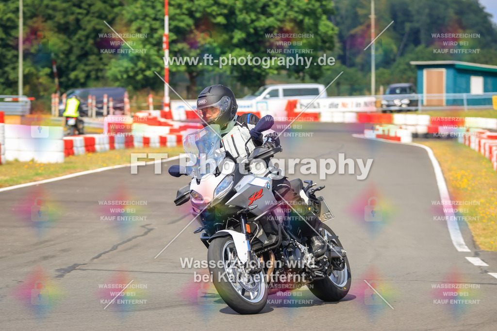 _DSK2285 | Hier findet Ihr Bilder von Touristenfahrten auf der Nürburgring Nordschleife oder von anderen Veranstaltungen die ich besucht habe. Viel Spass beim Durch Schauen 