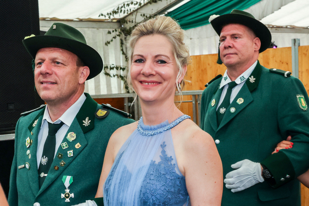 top-top.de 240527-053 | Foto, Video, Fotografie, Videografie, Fotobox, DJ, Discjockey, Musik, Musikbox, Veranstaltung, Photobooth, Amazon, Ebay, Buchtipp, Bestseller, Autor, Verlag, Buch, Wesel, Hamminkeln, NRW, Dinslaken, Rees, Drohne, Hochzeit, Party, Fotobox, Wesel, Fotograf