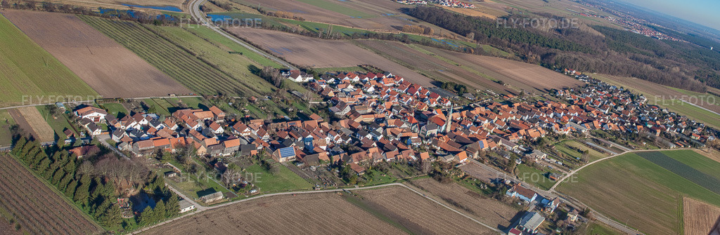 Luftbild: Panorama in Erlenbach bei Kandel im Bundesland Rheinland-Pfalz in Deutschland. Foto: IMG_37029-Bearbeitet.jpg vom 16.01.2011 durch Werner Riehm/FLY-FOTO.deAuflösung des Originals: 8941 x 2921 px