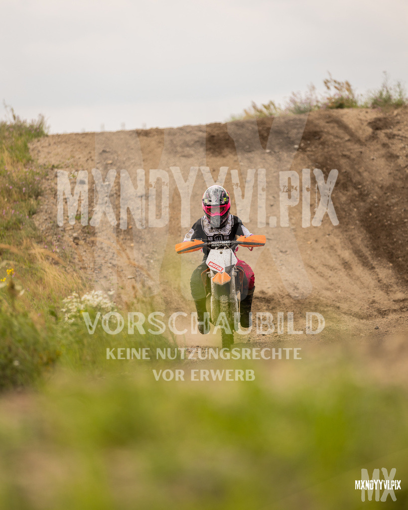 866A1639 | mxndyyvipix