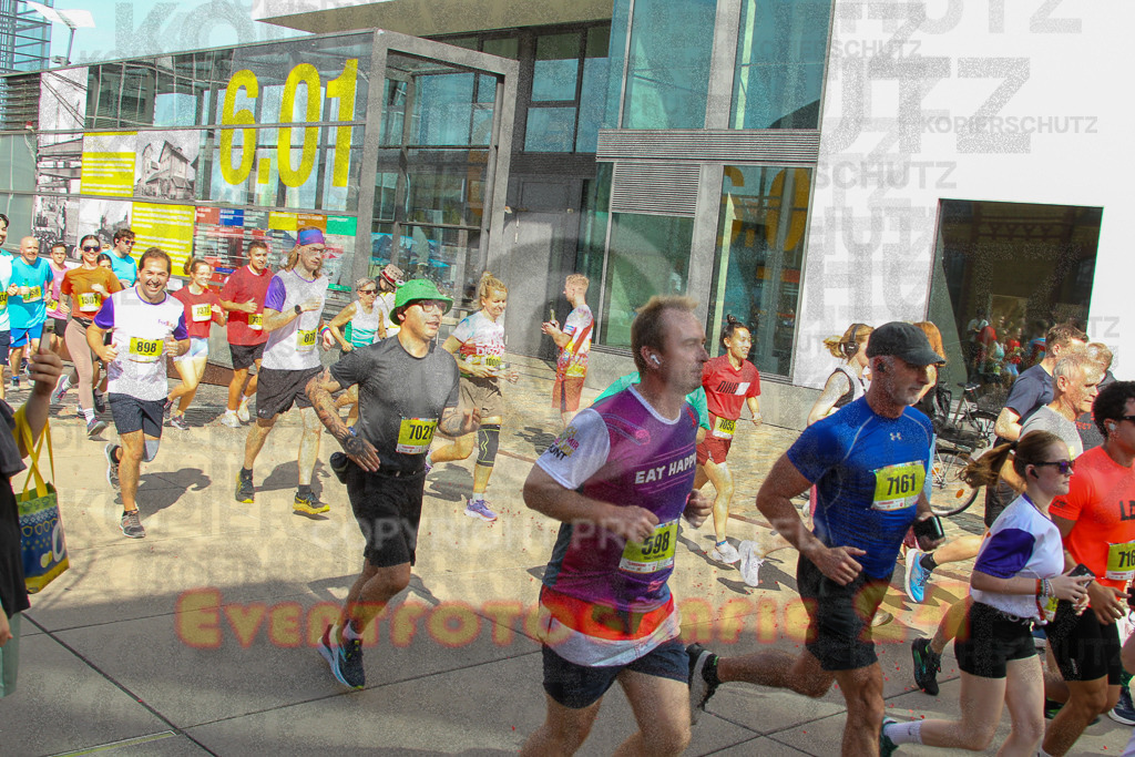 250920_1430_EV4_7013 | Sportfotografie im Rhein-Sieg Kreis, Köln, Bonn, NRW, Rheinland Pfalz, Hessen, etc. Unser Tätigkeitsfeld umfasst den Laufsport vom Volkslauf über den Marathon, Duathlon, Triathon bis zum Ultralauf wie Kölnpfad Ultra oder Schindertrail.