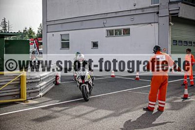 pube6845 | Professionelle Fotos von Sportveranstaltungen, aber auch Hochzeiten und anderen Events. - Realisiert mit Pictrs.com