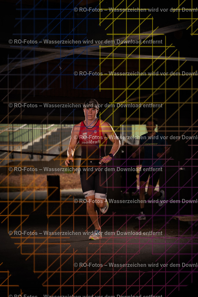 2026 Triathlon Kitzingen -359 | Sportfotografie von RO-Fotos: Motorsport, Motocross, Enduro, Laufveranstaltungen und Triathlon. Professionelle Fotos von Sportlern und Events. - Realisiert mit Pictrs.com
