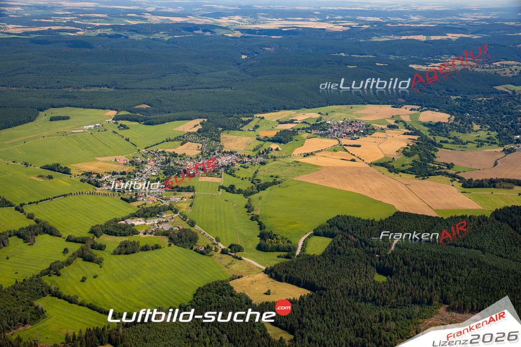 Das Luftbild zeigt : Pennewitz Ilmenau - Die Luftaufnahme wurde 2024 vom UL-Flugzeug aus erstellt ( keine Drohne ) - Hochauflösende Luftaufnahme - Für grossformatige Ausdrucke geeignet. Die Geschenkidee !Mit Lizenz und Bildrechte bestellbar