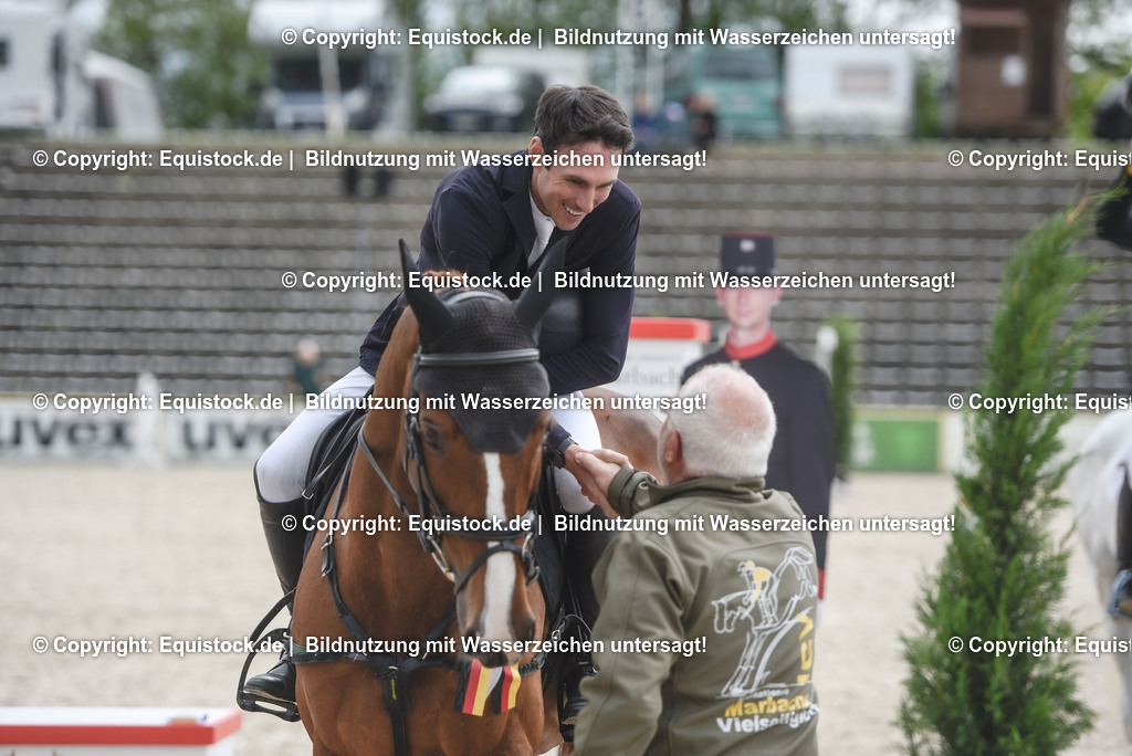 20230514_CCI4_Springen_0449 | equistock