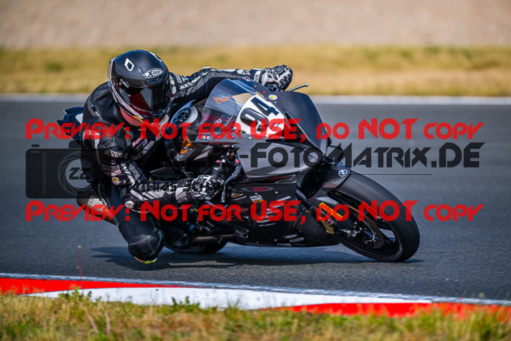 MaZZes_FotoMatrix_220520_2088 | Fotograf Mathias Schmid
Sportfotograf,
Eventfotograf,
Hochzeitsfotograf,
Portraitfotograf