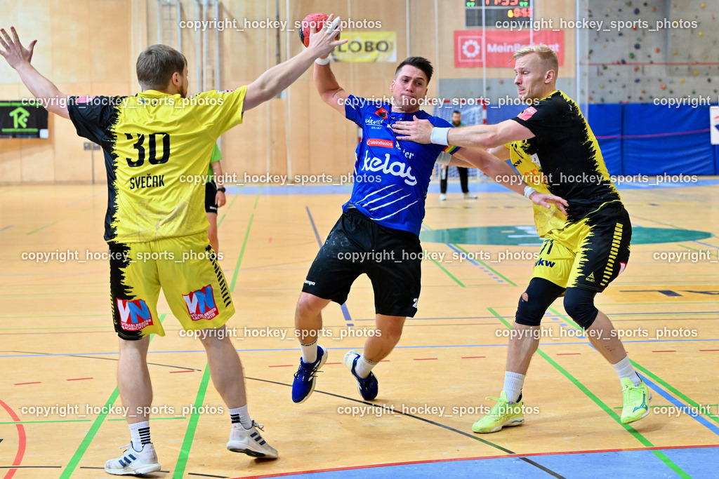 SC Ferlach vs. Bregenz Handball | #30 SVECAK Claudio Bregenz Handball, #24 JOVANOVIC Mladan SC Ferlach, #71 Schröder Andreas Bregenz Handball, SC Ferlach vs. Bregenz Handball, SC Ferlach vs. Bregenz Handball am 28.09.2024 in Ferlach (Ballspielhalle Ferlach), Austria, (Photo by Bernd Stefan)