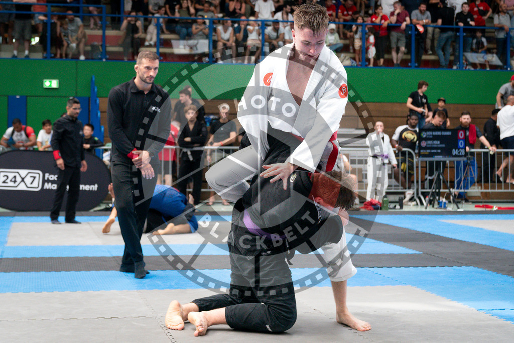 20240908PBB4170 | Athletes compete during the AJP Hamburg competition on September 8, 2024 in Hamburg, northern Germany.