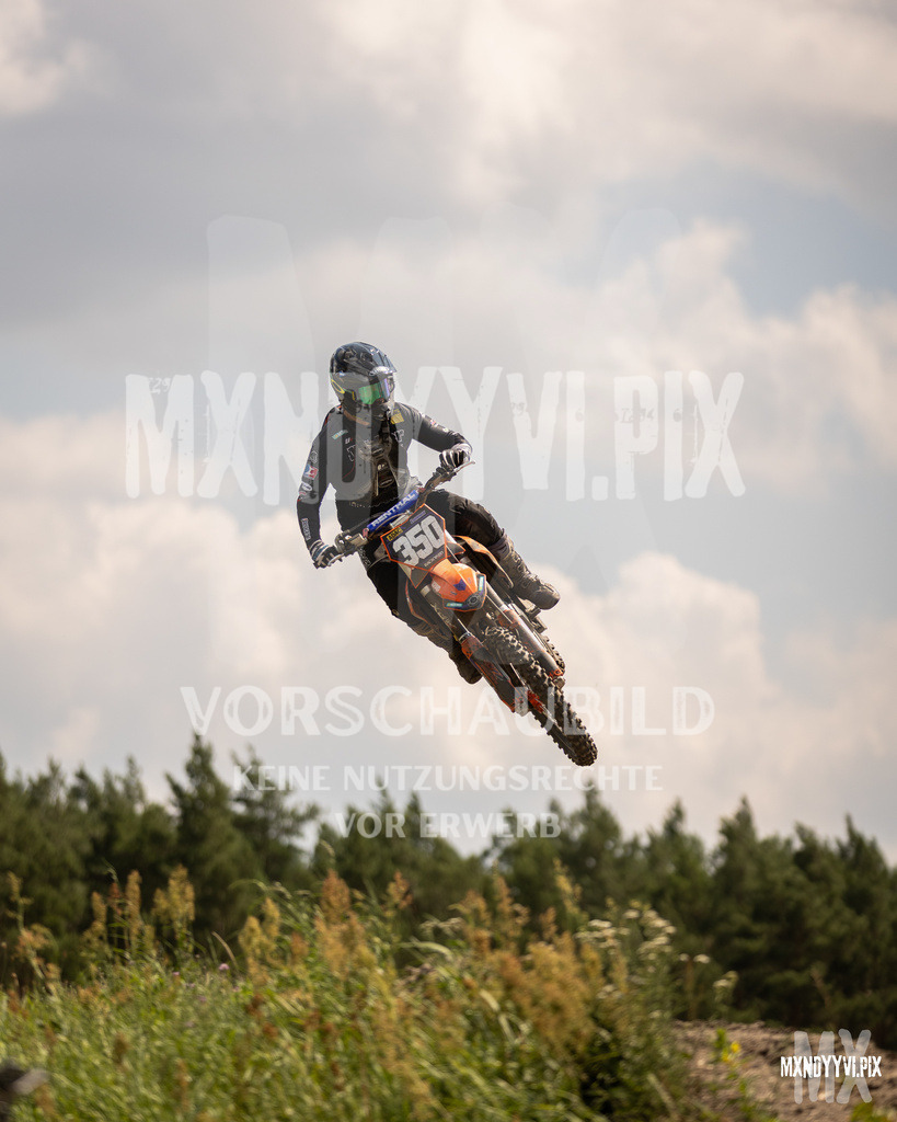 866A1774 | mxndyyvipix