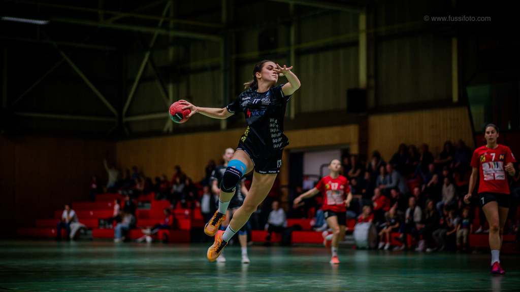 2025-02-22-SSV-korneuburg-107 | "Fussifoto.com – Ihr Ansprechpartner für hochwertige Fotografie! Entdecken Sie kreative Bilder und professionelle Dienstleistungen. Kontaktieren Sie uns für Ihre Projekte!"