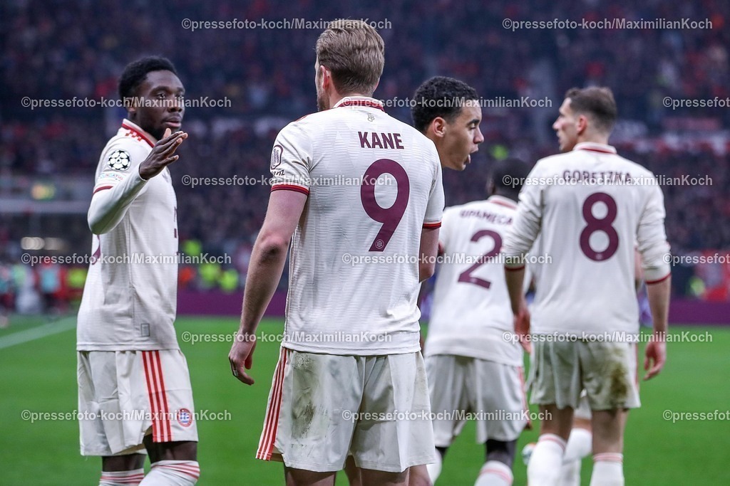 UCL11032501099 | 11.03.2025, Fußball, UEFA Champions League, Bayer 04 Leverkusen - FC Bayern München, Achtelfinale Rückspiel, BayArena, Saison 2024 2025: Torjubel nach dem 1:0 durch Torschütze Harry Kane (FC Bayern #9)DFB regulations prohibit any use of photographs as image sequences and or quasi-video.
