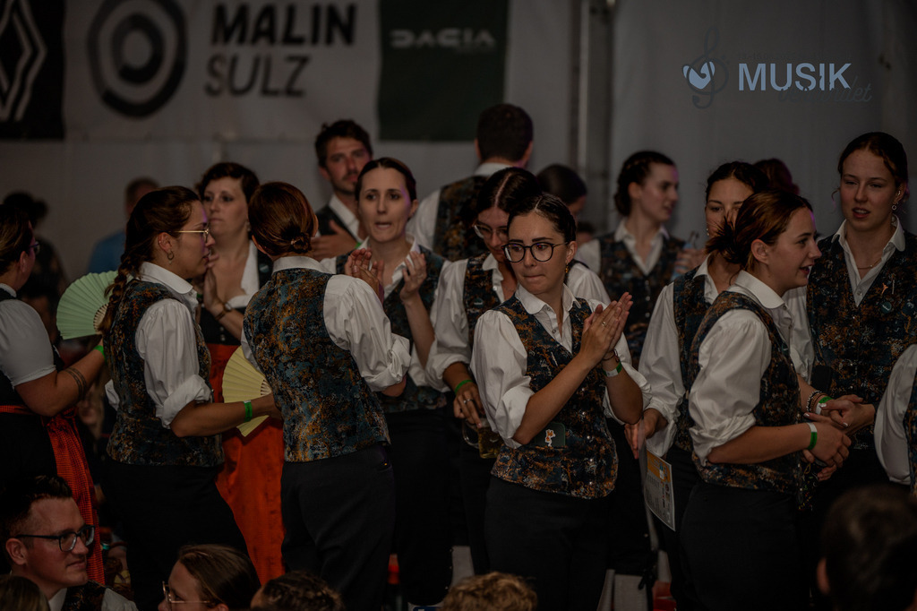 DSC_4355 | "Fussifoto.com – Ihr Ansprechpartner für hochwertige Fotografie! Entdecken Sie kreative Bilder und professionelle Dienstleistungen. Kontaktieren Sie uns für Ihre Projekte!"