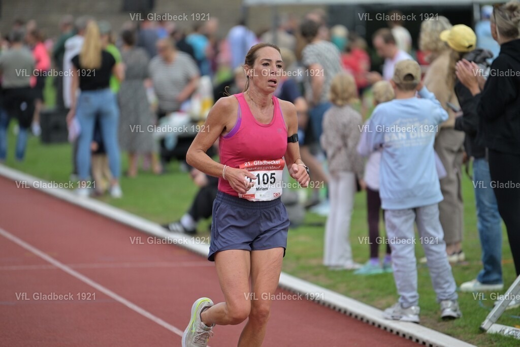 2026-08-23_Sparkassenlauf_10KM_KH_000837 | Die Fotografen - Realisiert mit Pictrs.com
