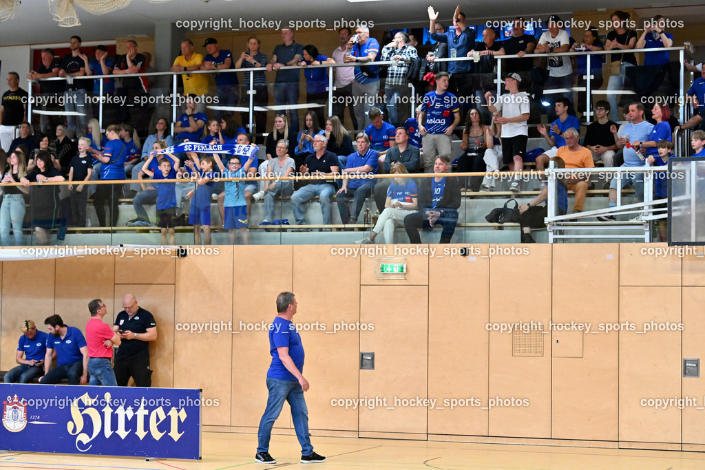 SC Ferlach vs. UHK Krems | Obmann SC Ferlach Walter Perkounig mit SC Ferlach Fans,  SC Ferlach vs. UHK Krems, SC Ferlach vs. UHK Krems am 02.05.2026 in Ferlach (Ballspielhalle Ferlach), Austria, (Photo by Bernd Stefan)