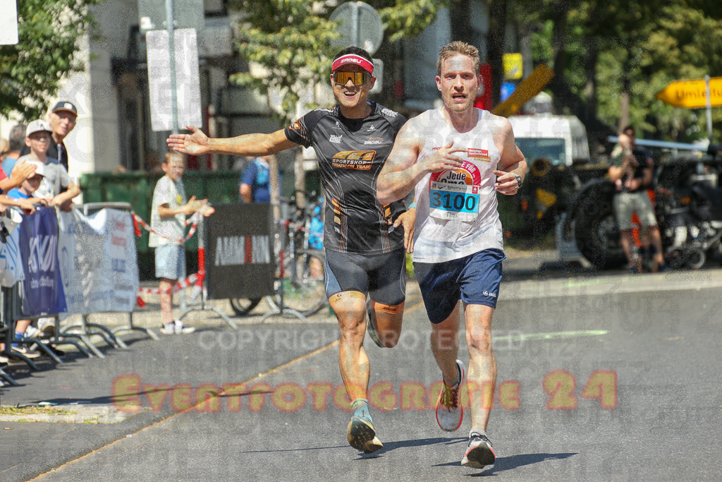 250621_1136_EX1_3705 | Sportfotografie im Rhein-Sieg Kreis, Köln, Bonn, NRW, Rheinland Pfalz, Hessen, etc. Unser Tätigkeitsfeld umfasst den Laufsport vom Volkslauf über den Marathon, Duathlon, Triathon bis zum Ultralauf wie Kölnpfad Ultra oder Schindertrail.