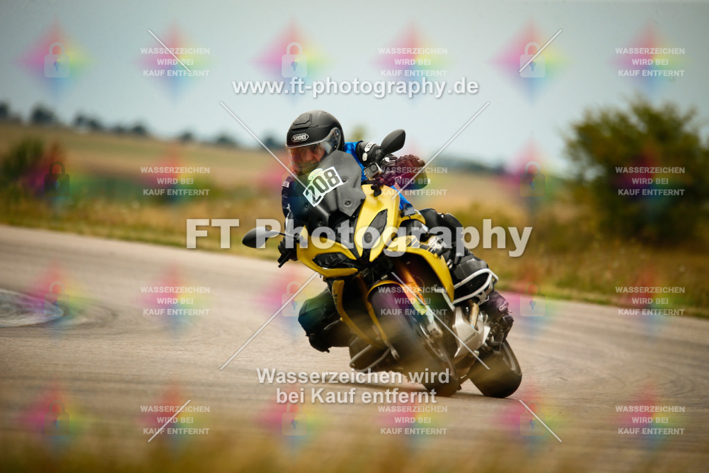 _MOT6851 | Hier findet Ihr Bilder von Touristenfahrten auf der Nürburgring Nordschleife oder von anderen Veranstaltungen die ich besucht habe. Viel Spass beim Durch Schauen 