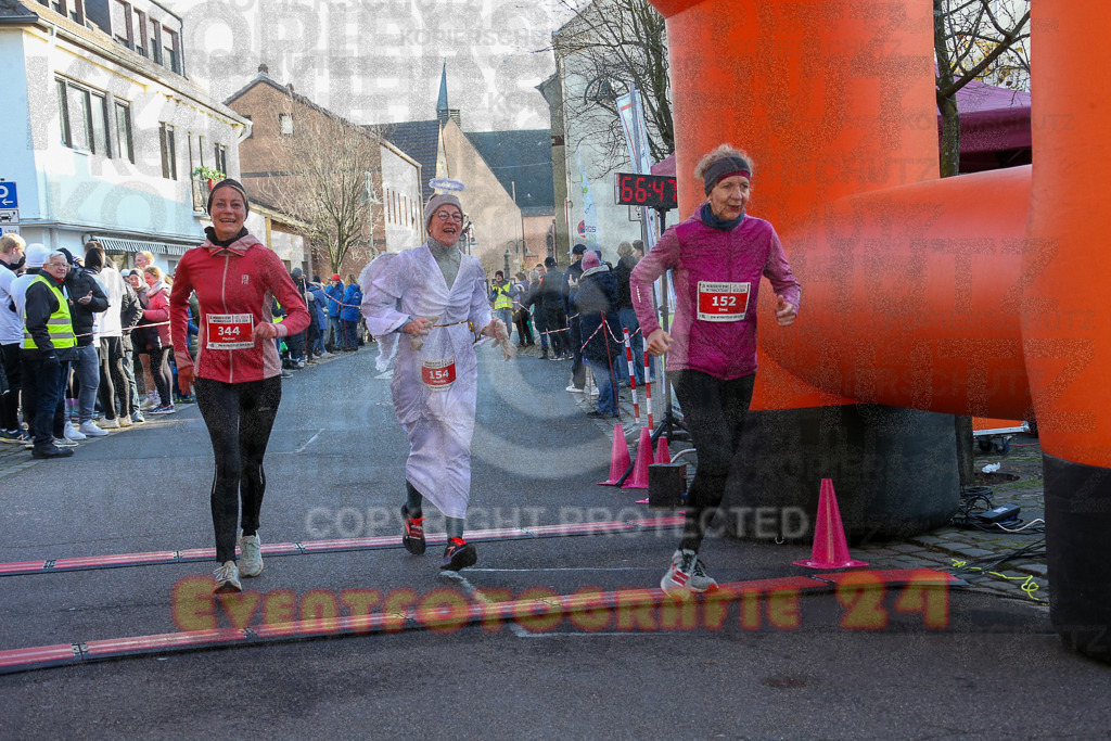 241201_1243_EX1_3191 | Sportfotografie im Rhein-Sieg Kreis, Köln, Bonn, NRW, Rheinland Pfalz, Hessen, etc. Unser Tätigkeitsfeld umfasst den Laufsport vom Volkslauf über den Marathon, Duathlon, Triathon bis zum Ultralauf wie Kölnpfad Ultra oder Schindertrail.