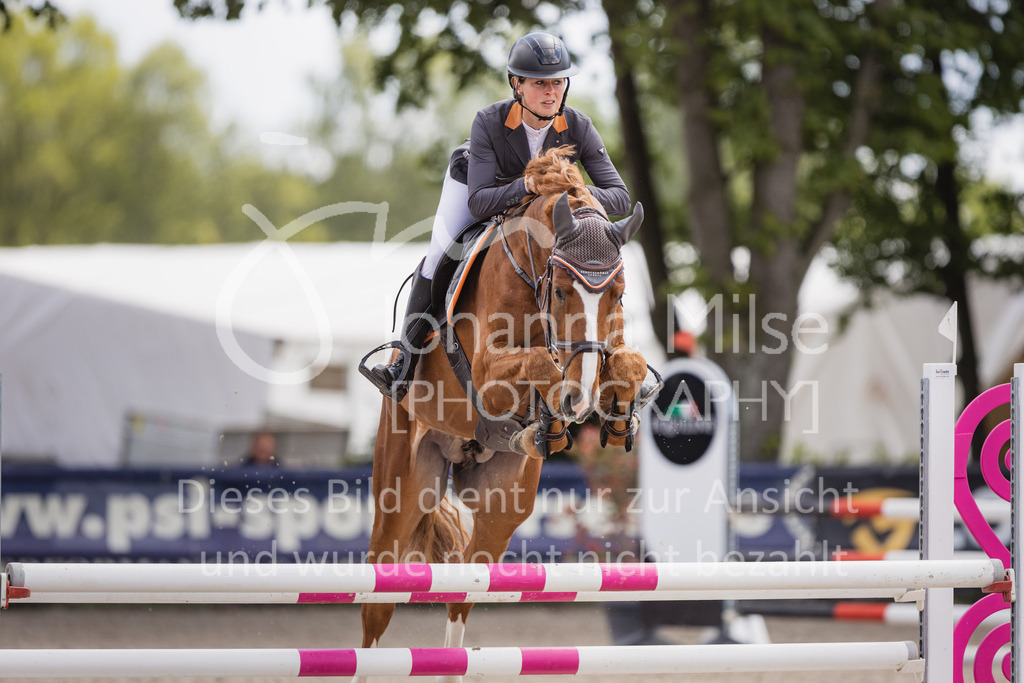 230516_Mühlen_03SprPf-A-352 | Deine schönsten Turniermomente als professionelle Fotos! Entdecke hochwertige Pferdesport-Fotografie im Online-Shop. Jetzt Fotos finden & bestellen!