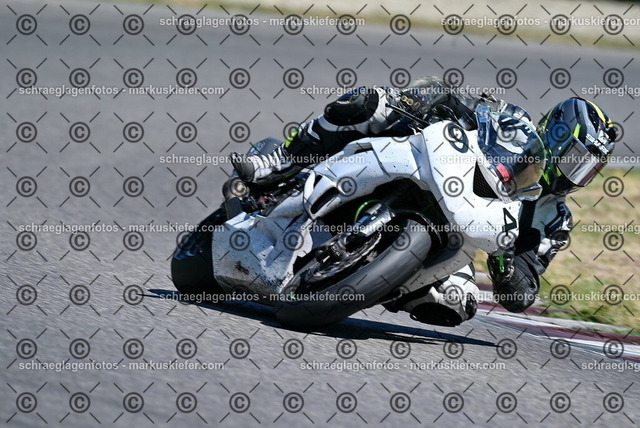 26bt04-0456 | markuskiefer.com - Realisiert mit Pictrs.com