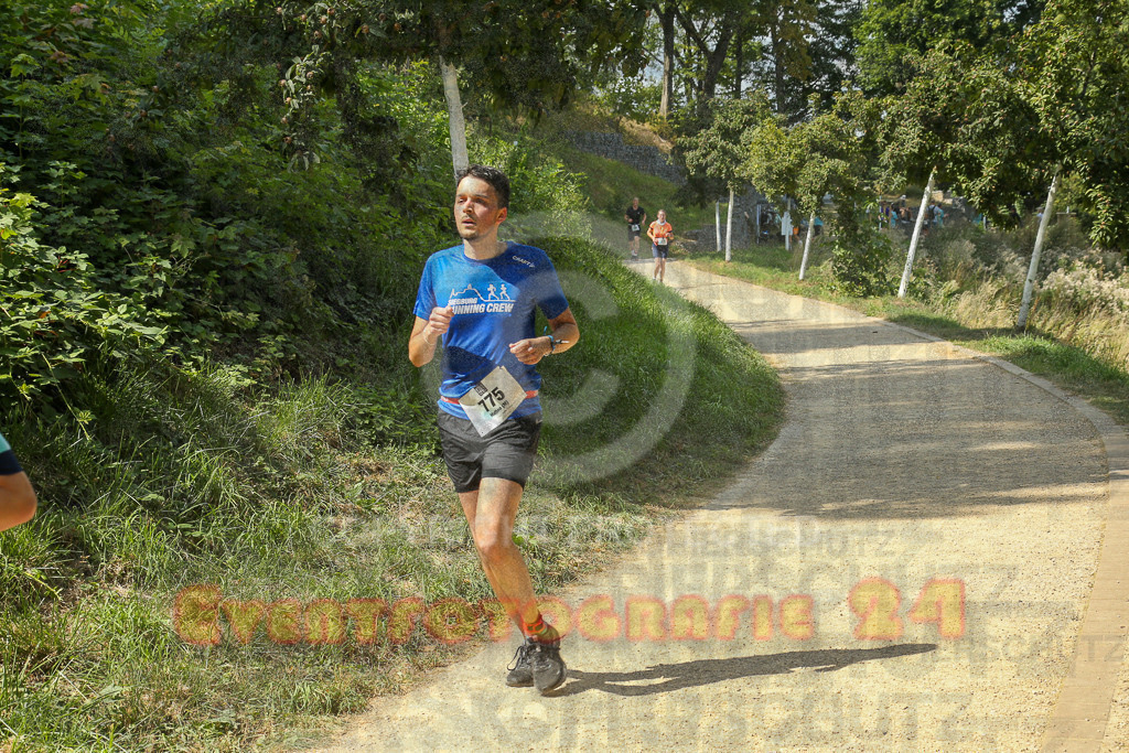 250824_1450_EX1_7766 | Sportfotografie im Rhein-Sieg Kreis, Köln, Bonn, NRW, Rheinland Pfalz, Hessen, etc. Unser Tätigkeitsfeld umfasst den Laufsport vom Volkslauf über den Marathon, Duathlon, Triathon bis zum Ultralauf wie Kölnpfad Ultra oder Schindertrail.