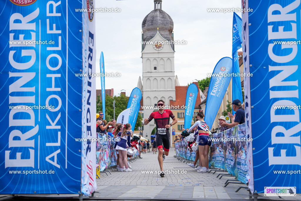 DSC03306 | Stadttriathlon Erding 2025. #yourpictrs #sportshot_your_pictrs @Sportshotphotography #stadttriathlonerding Copyright: www.sportshot.de